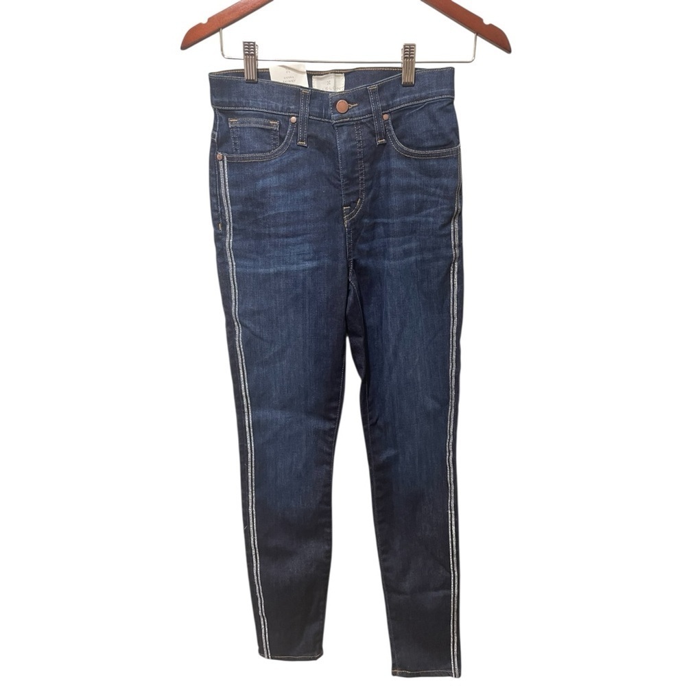 Caslon Sierra Blue Skinny Leg Embroidered Leg Trim Dark Wash Jeans Sz 26/2 NWT